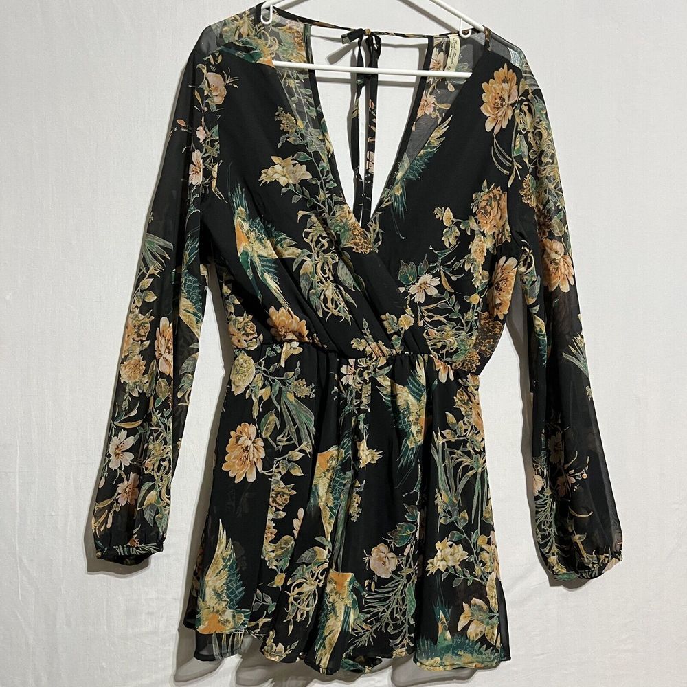 Final Touch Romper Women's Medium Black Floral Sheer Surplice Neck Long Sleeve